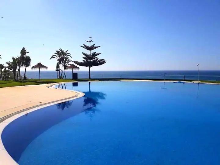 Modern Three-Level Apartment Near The Sea Benalmadena Exterior photo