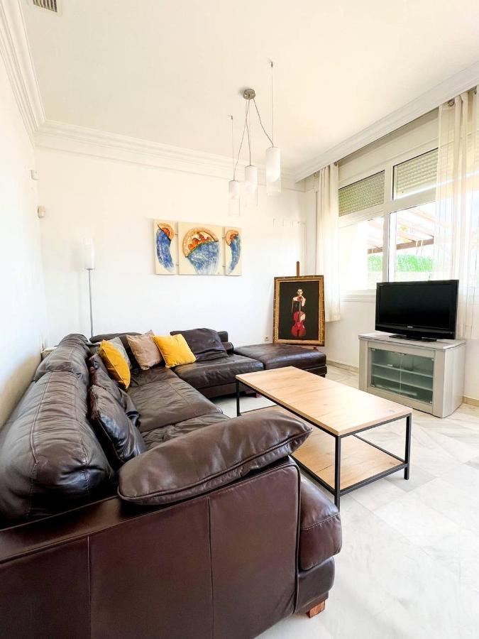 Modern Three-Level Apartment Near The Sea Benalmadena Exterior photo