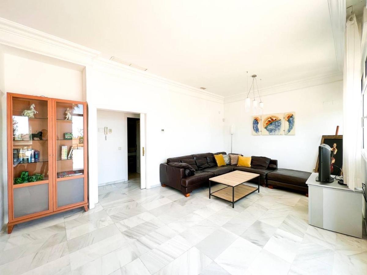 Modern Three-Level Apartment Near The Sea Benalmadena Exterior photo