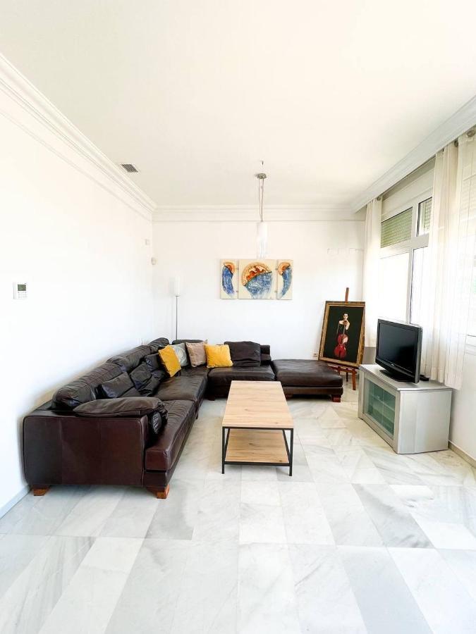 Modern Three-Level Apartment Near The Sea Benalmadena Exterior photo